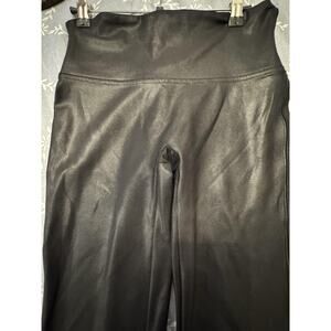 Spanx Leggings Sz M Black Faux Leather High Rise Shaping Ankle Slimming